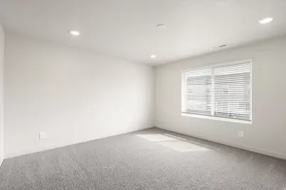 1444 N Berra Blvd #231, Tooele, UT 84074 - Photo 28