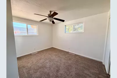 482 Vickie Ln, Clearfield, UT 84015 - Photo 10