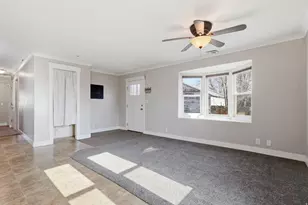 171 E 400 N, Lehi, UT 84043 - Photo 2