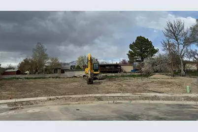 832 N Somerset Cir S, Lehi, UT 84043 - Photo 4