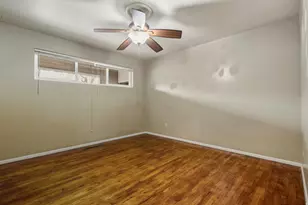 650 N 300 W, Salt Lake City, UT 84103 - Photo 8