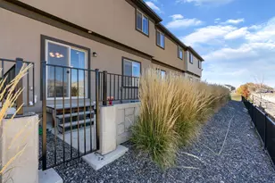 812 N Old Fort Dr, Spanish Fork, UT 84660 - Photo 30