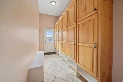 9141 N Canyon Wash Dr, Eagle Mountain, UT 84005 - Photo 34