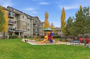 1245 E Privet Dr S, Cottonwood Heights, UT 84121 - Photo 22