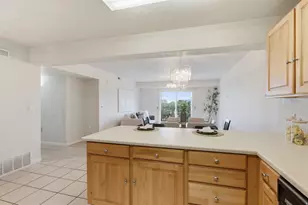 1245 E Privet Dr S, Cottonwood Heights, UT 84121 - Photo 8