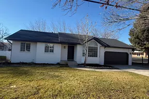 652 S 500 W, Lehi, UT 84043 - Photo 2