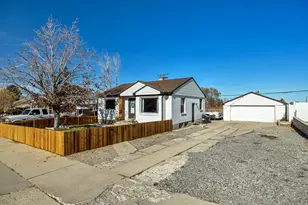 433 E 100 S, Tooele, UT 84074 - Photo 2
