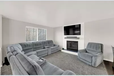 5775 W Tuckington Cir S, Salt Lake City, UT 84118 - Photo 10