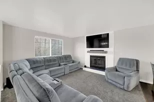 5775 W Tuckington Cir S, Salt Lake City, UT 84118 - Photo 10