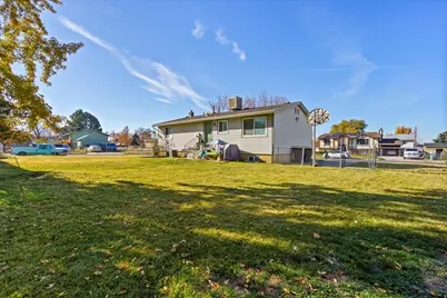 1214 N 700 W, Clinton, UT 84015 - Photo 26