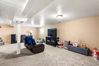 1214 N 700 W, Clinton, UT 84015 - Photo 20