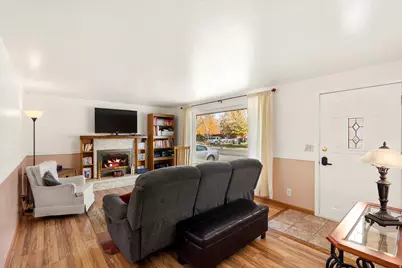 9888 S 475 E, Sandy, UT 84070 - Photo 10