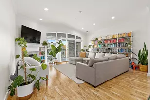 5005 N Edgewood Dr E, Provo, UT 84604 - Photo 2