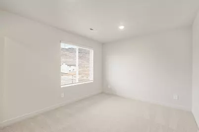 933 N 200 E #32, Santaquin, UT 84655 - Photo 32