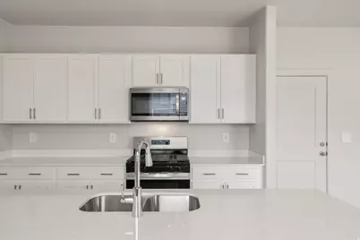 933 N 200 E #32, Santaquin, UT 84655 - Photo 18