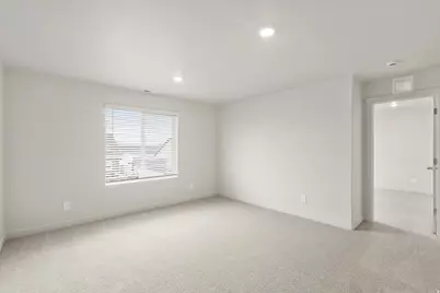 933 N 200 E #32, Santaquin, UT 84655 - Photo 24