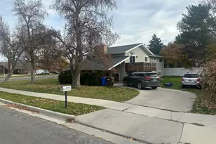 512 E Larchwood Dr, Midvale, UT 84047 - Photo 4