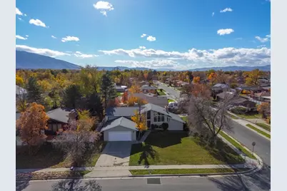512 E Larchwood Dr, Midvale, UT 84047 - Photo 10