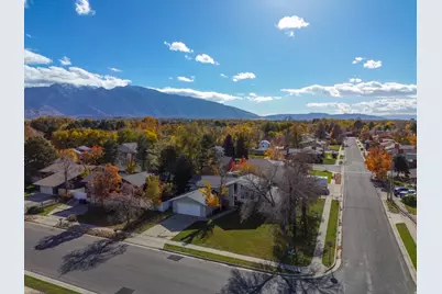 512 E Larchwood Dr, Midvale, UT 84047 - Photo 12