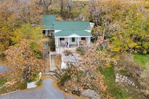 694 N West Capitol St W, Salt Lake City, UT 84103 - Photo 2