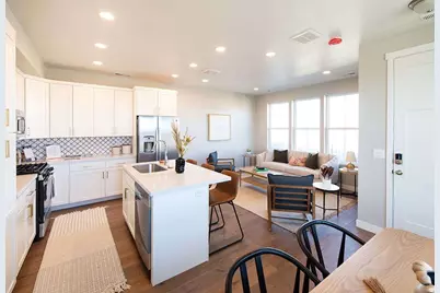 6877 W South Jordan Pkwy W, South Jordan, UT 84009 - Photo 6