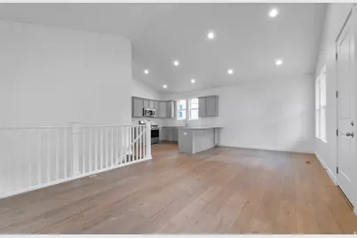 7003 W Granbury Dr, South Jordan, UT 84009 - Photo 8