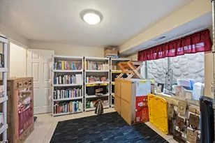 1937 E Wasatch Blvd, Sandy, UT 84092 - Photo 28