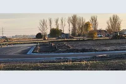 10303 N 5020 W #20, Elwood, UT 84337 - Photo 2