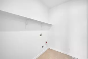 283 E Polaris Dr S, Saratoga Springs, UT 84045 - Photo 14