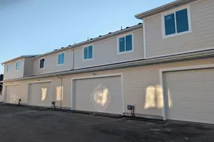 775 N Pheasantbrook Dr, Centerville, UT 84014 - Photo 12