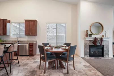 141 E Cottage Cv, Saratoga Springs, UT 84045 - Photo 6