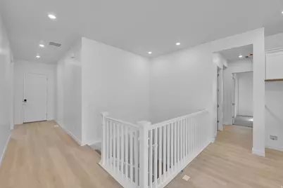 263 E Polaris Dr S #104, Saratoga Springs, UT 84045 - Photo 4