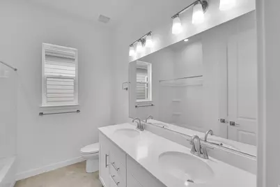 263 E Polaris Dr S #104, Saratoga Springs, UT 84045 - Photo 8