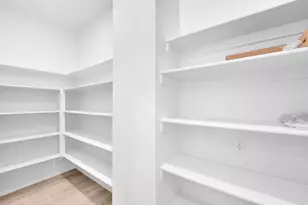 263 E Polaris Dr S, Saratoga Springs, UT 84045 - Photo 16