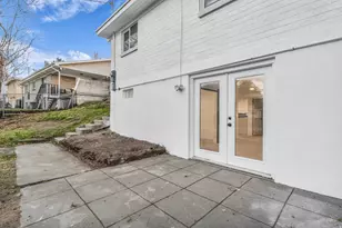 941 E Carnation Dr, Sandy, UT 84094 - Photo 28