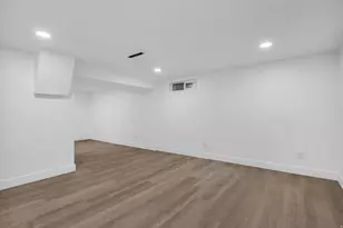 941 E Carnation Dr, Sandy, UT 84094 - Photo 26