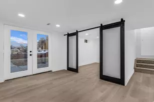 941 E Carnation Dr, Sandy, UT 84094 - Photo 14