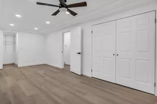 941 E Carnation Dr, Sandy, UT 84094 - Photo 8