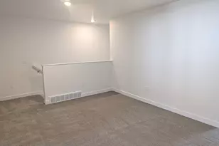 763 N Pheasantbrook Dr, Centerville, UT 84014 - Photo 8