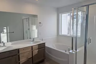 763 N Pheasantbrook Dr, Centerville, UT 84014 - Photo 10