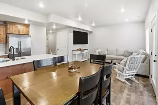 303 N Canterbury Way W, Clearfield, UT 84015 - Photo 12