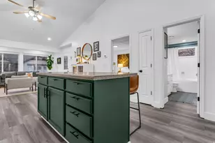 204 W Lyman Ln, Bountiful, UT 84010 - Photo 10