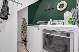 204 W Lyman Ln, Bountiful, UT 84010 - Photo 16