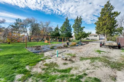 7361 S 2700 W, West Jordan, UT 84084 - Photo 34