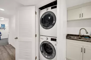 7361 S 2700 W, West Jordan, UT 84084 - Photo 32