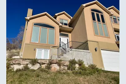 937 Windsor Ln, Bountiful, UT 84010 - Photo 2