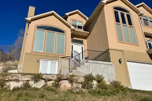 937 Windsor Ln, Bountiful, UT 84010 - Photo 2