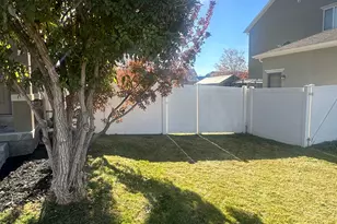 647 W Mulberry St, Stansbury Park, UT 84074 - Photo 4