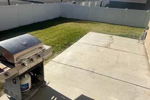 647 W Mulberry St, Stansbury Park, UT 84074 - Photo 6