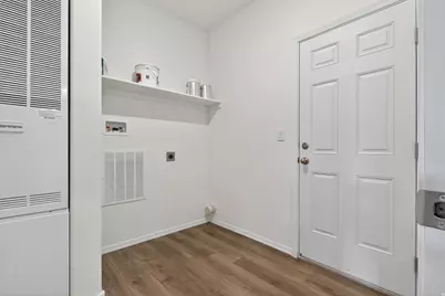 1700 W 2700 N #36, Pleasant View, UT 84404 - Photo 12